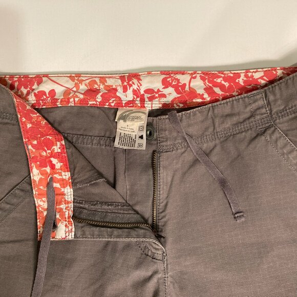 Mountain Equipment Co-op (MEC) Women's Light Grey Capris - Size 4 - Picture 3 of 3